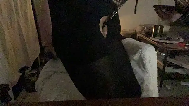 P4RtYBOII92 online show from December 21, 10:43 pm