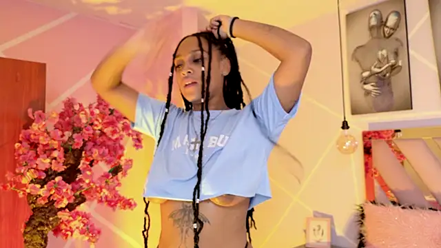 Elith noa online show from September 23, 7:21 pm