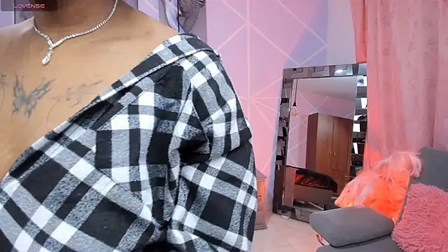 Elith noa online show from March 13, 7:28 pm