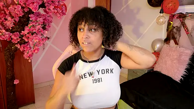 Elith noa online show from October 20, 7:36 pm