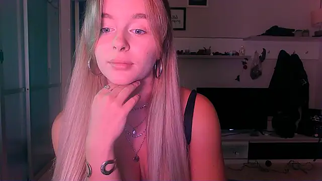 Eva Jaya online show from September 23, 11:06 am