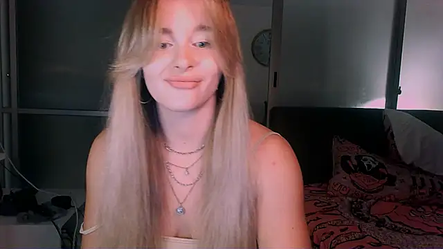 Eva Jaya online show from October 18, 11:34 am