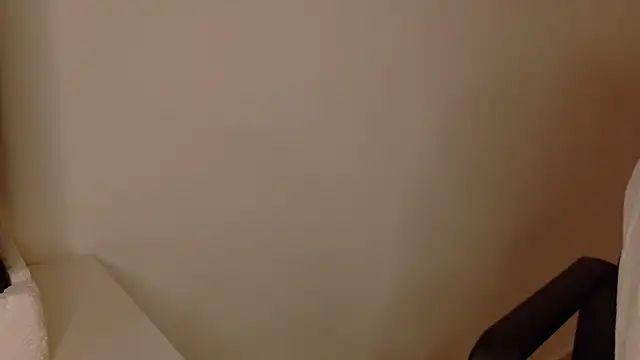 Snapshot of briannajackson_ chatting on November 27, 7:36 pm briannajackson online show from November 27, 7:36 pm