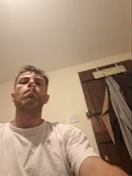 steb1980 online show from October 5, 11:28 pm