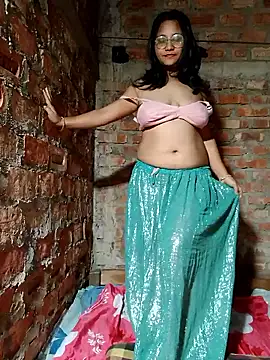 Cuterinki online show from April 16, 9:04 pm