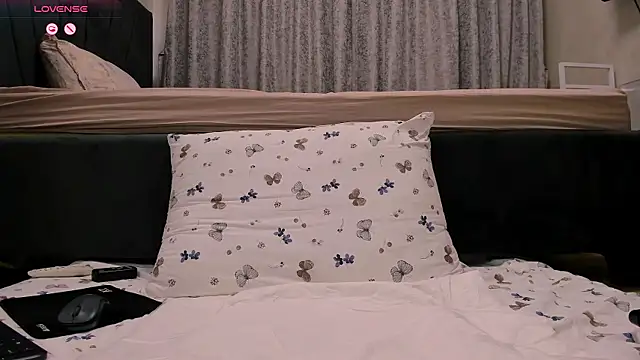 wowsquirtx online show from May 15, 2:20 am