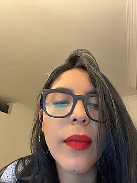  miaquevedo  online show from May 4, 12:41 pm