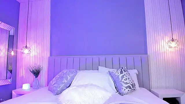 CaitlynCouper online show from October 1, 10:57 pm