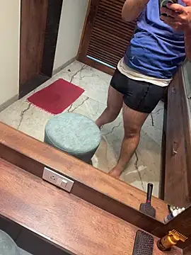 versatile guy01 online show from October 5, 9:44 am