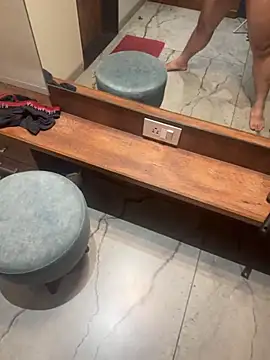 versatile guy01 online show from October 27, 11:11 am