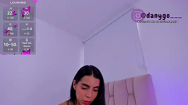 ZarianaEvanz online show from December 16, 9:41 pm