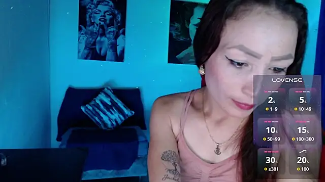 Sara-Guzman1 online show from March 30, 6:53 pm