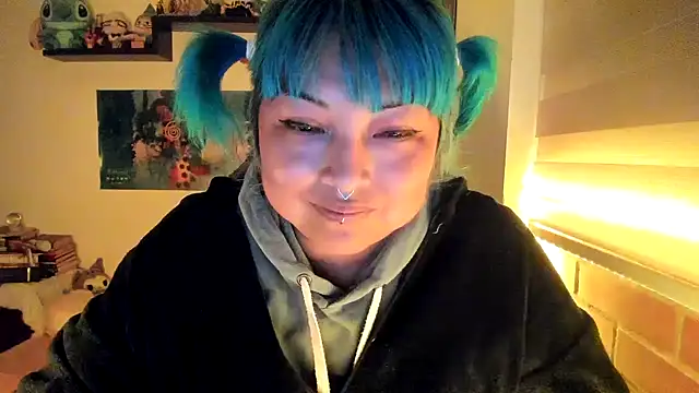 Shaddycute  online show from February 5, 12:28 am