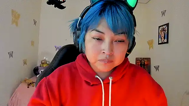 Shaddycute  online show from September 19, 8:02 pm