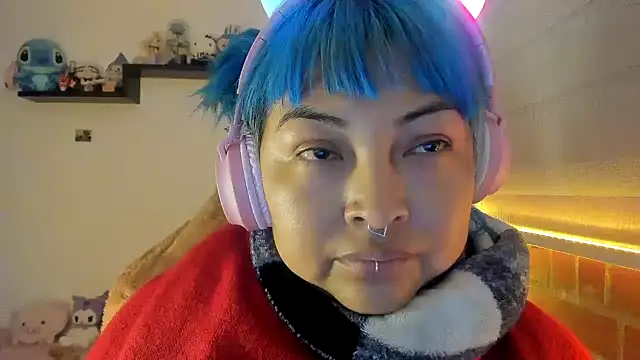 Shaddycute  online show from December 22, 1:11 pm