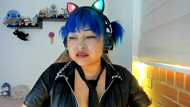 Shaddycute  online show from October 20, 5:02 pm