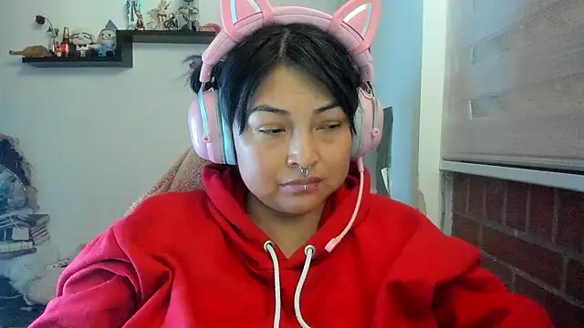 Shaddycute  online show from April 19, 11:44 am