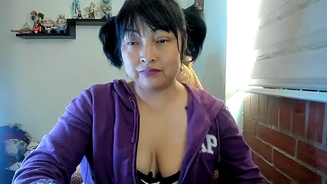 Shaddycute  online show from July 9, 2:49 pm