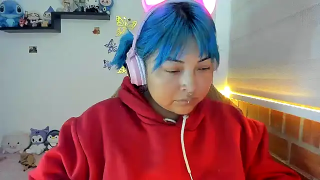 Shaddycute  online show from December 15, 3:29 pm