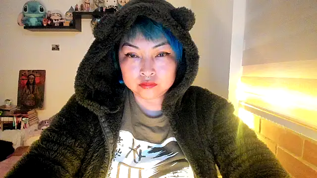 Shaddycute  online show from January 8, 12:55 pm