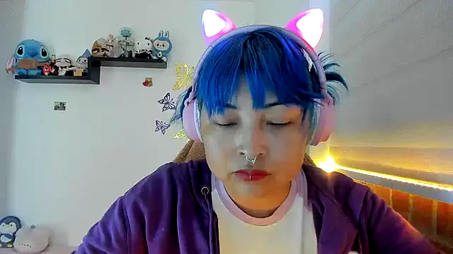 Shaddycute  online show from November 5, 3:59 pm