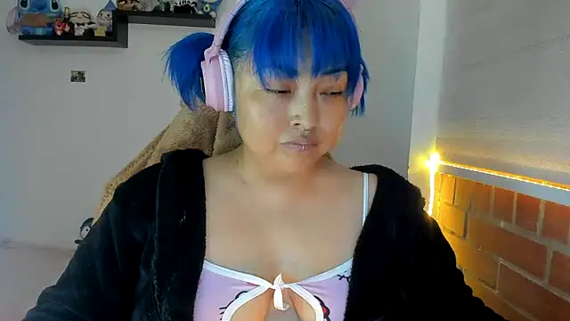 Shaddycute  online show from October 29, 4:28 pm