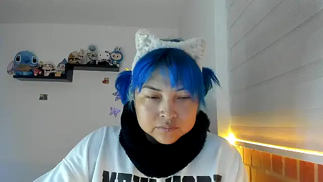 Shaddycute  online show from November 10, 9:47 am