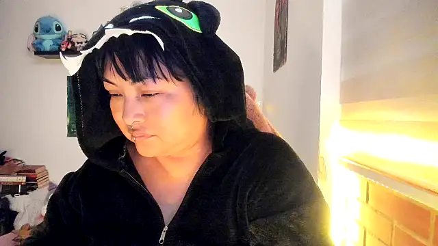 Shaddycute  online show from February 11, 2:28 pm