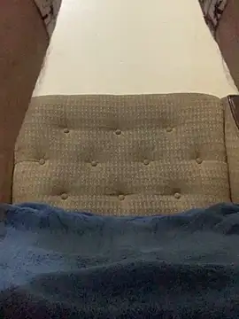 Snapshot of J3sus721 chatting on October 11, 4:24 am J3sus721 online show from October 11, 4:24 am