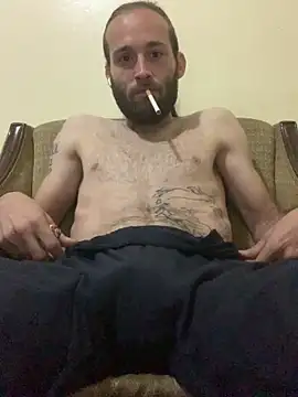 Snapshot of J3sus721 chatting on October 7, 5:08 am J3sus721 online show from October 7, 5:08 am