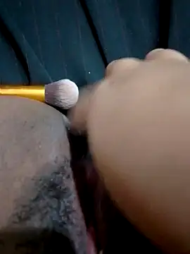 Snapshot of L-LOVE chatting on January 13, 11:49 pm L-LOVE online show from January 13, 11:49 pm