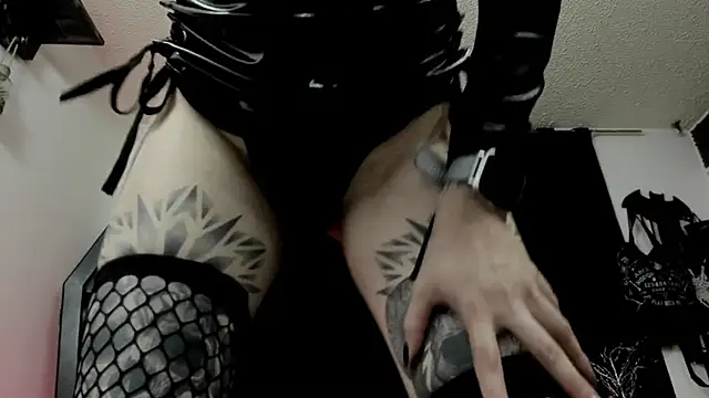 DimmuandDarkness online show from March 22, 10:22 pm