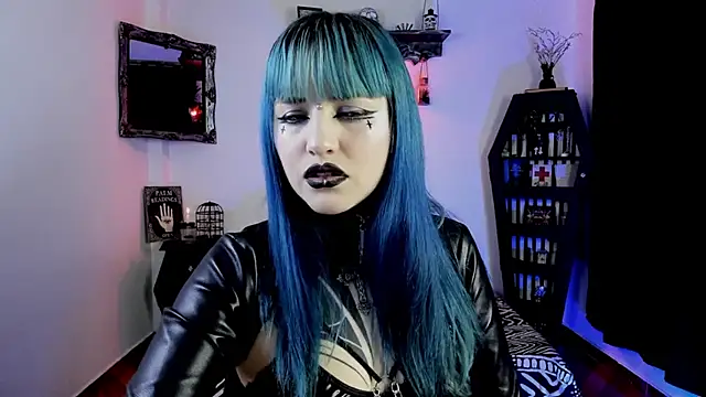 DimmuandDarkness online show from October 25, 7:40 am