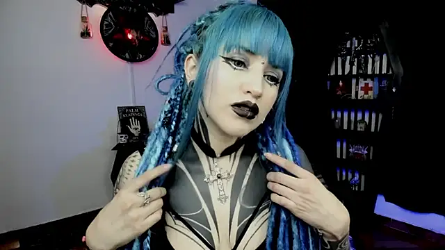 Snapshot of DimmuandDarkness chatting on January 7, 6:35 pm DimmuandDarkness online show from January 7, 6:35 pm