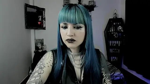 Snapshot of DimmuandDarkness chatting on February 24, 7:04 pm DimmuandDarkness online show from February 24, 7:04 pm