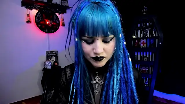 Snapshot of DimmuandDarkness chatting on December 21, 11:01 am DimmuandDarkness online show from December 21, 11:01 am