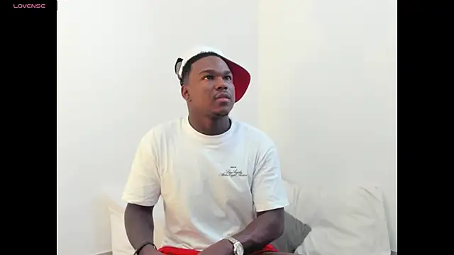 Troykhalil online show from November 6, 9:30 pm