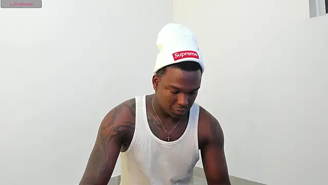 Troykhalil online show from November 18, 1:32 am