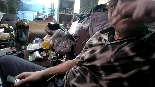 Snapshot of gettinit2wice chatting on September 21, 11:32 pm gettinit2wice online show from September 21, 11:32 pm