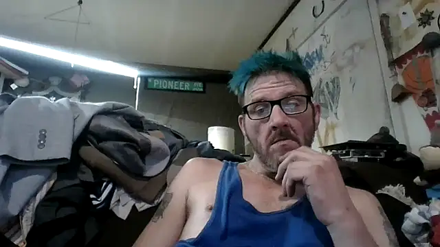 Snapshot of gettinit2wice chatting on October 8, 1:07 am gettinit2wice online show from October 8, 1:07 am