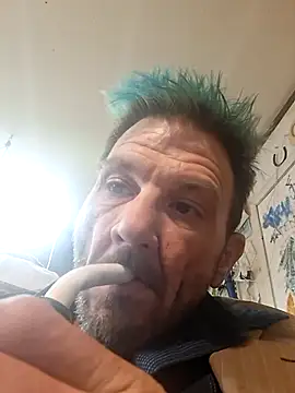 Snapshot of gettinit2wice chatting on October 13, 12:29 pm gettinit2wice online show from October 13, 12:29 pm