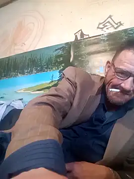 Snapshot of gettinit2wice chatting on March 18, 10:04 pm gettinit2wice online show from March 18, 10:04 pm