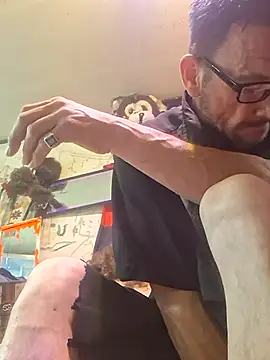 gettinit2wice online show from March 29, 8:05 am