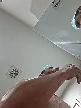 Snapshot of gettinit2wice chatting on September 9, 9:57 pm gettinit2wice online show from September 9, 9:57 pm