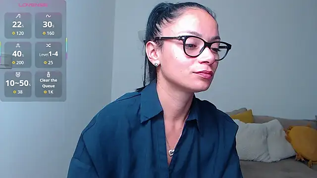 Snapshot of BabySerene chatting on October 13, 1:40 am BabySerene online show from October 13, 1:40 am