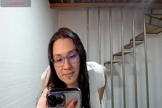 Jessie Desire online show from October 21, 1:38 am