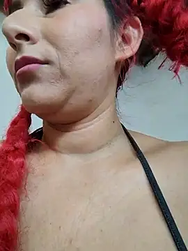 florecita9 online show from May 29, 4:46 pm