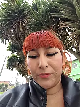 florecita9 online show from November 5, 3:48 pm