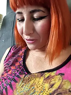 florecita9 online show from October 25, 6:08 pm