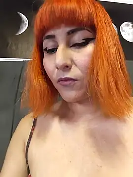 florecita9 online show from October 24, 5:23 pm